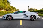 Chevrolet-Corvette-C8-Stingray-Coupe-2022_1