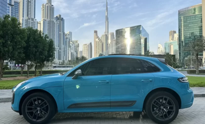 Porsche_Macan_2022_1