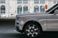 Rolls-Royce_Cullinan_2