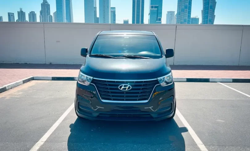 Hyundai_H1_2022_2