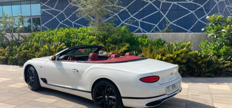 rent a convertible car in dubai