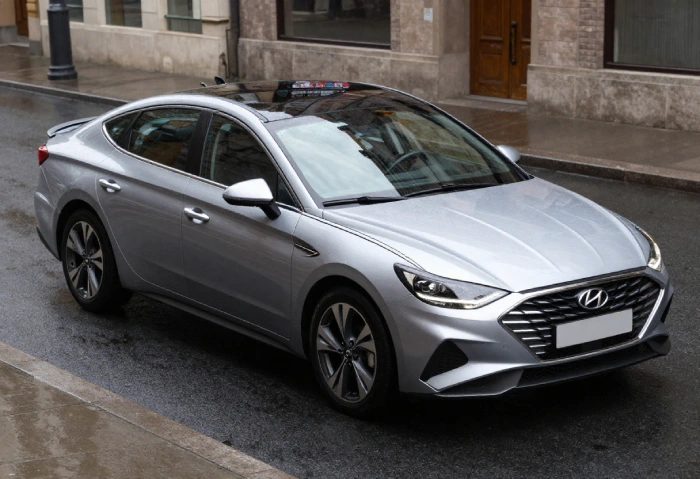 Inside-the-Hyundai-Sonata-Panorama_-Luxury-Space-Explained
